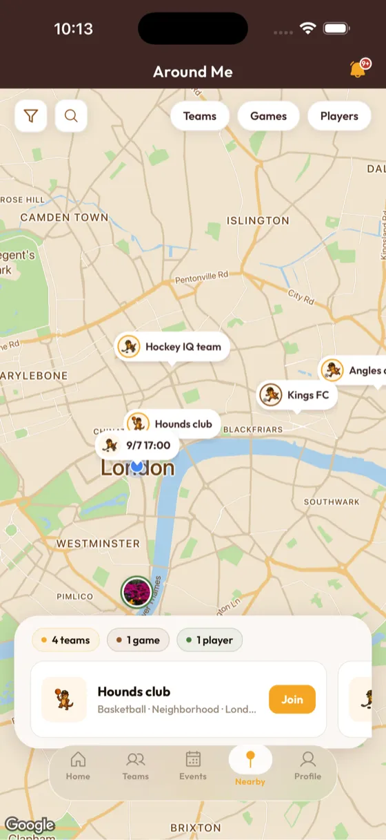Around Me map showing 4 teams, a game, and a player nearby in London